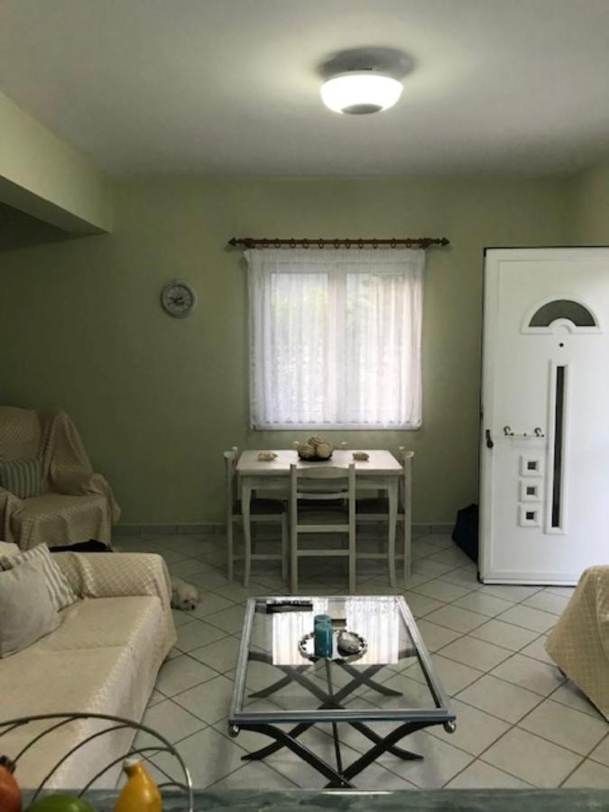 Apartament Filippos House Lixouri Zewnętrze zdjęcie